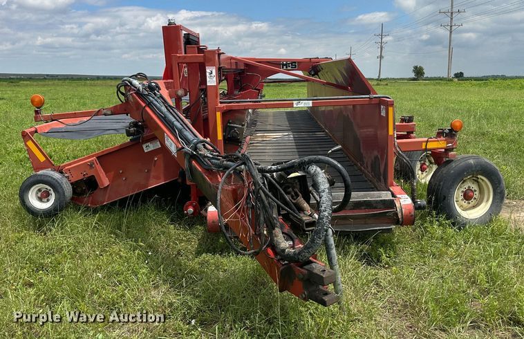 image for item DM2581 H&S TWM12  hay merger