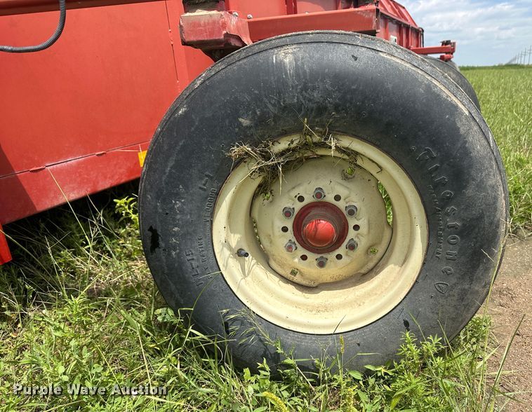 image for item DM2581 H&S TWM12  hay merger