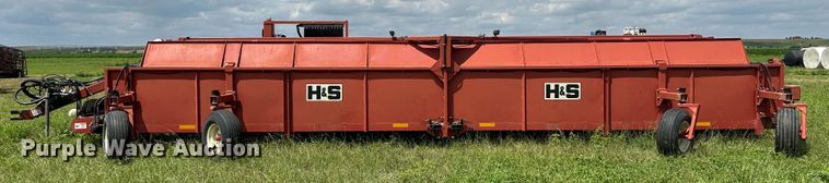 image for item DM2582 H&S TWM12  hay merger