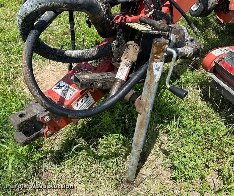 image for item DM2582 H&S TWM12  hay merger