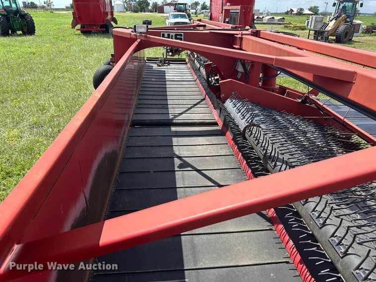 image for item DM2582 H&S TWM12  hay merger