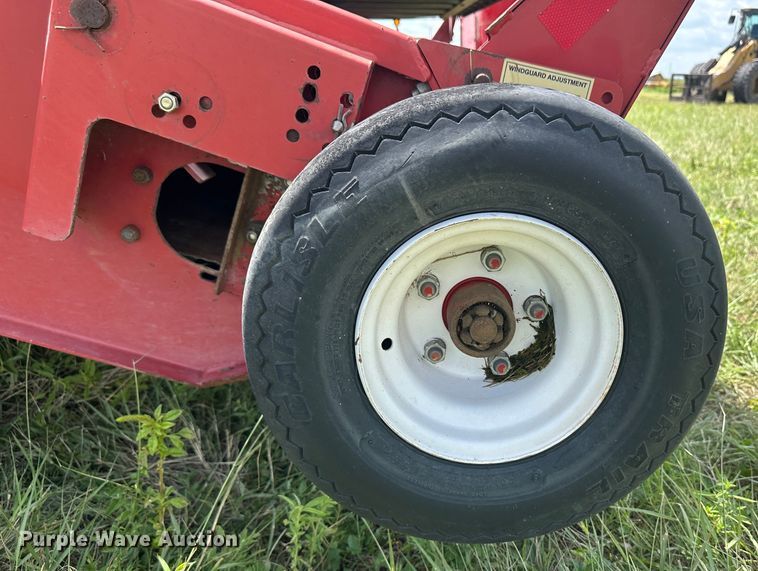 image for item DM2582 H&S TWM12  hay merger