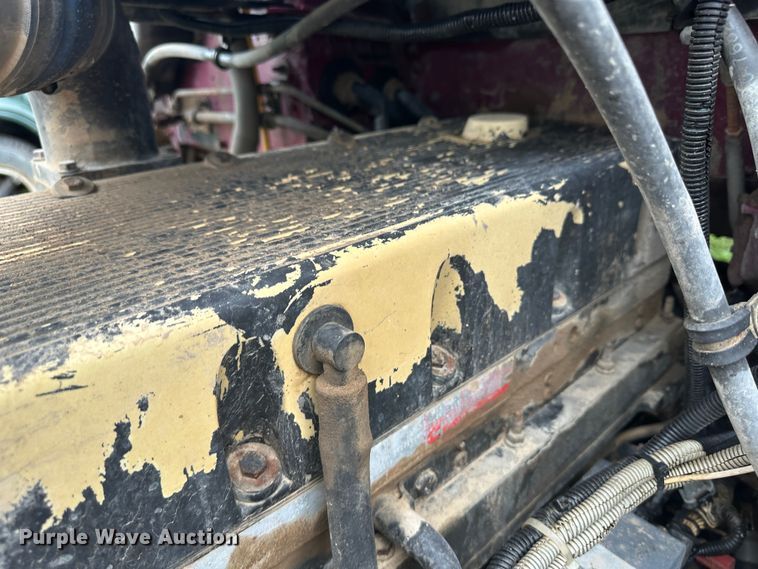 image for item DM2583 1995 Freightliner FLD  semi truck