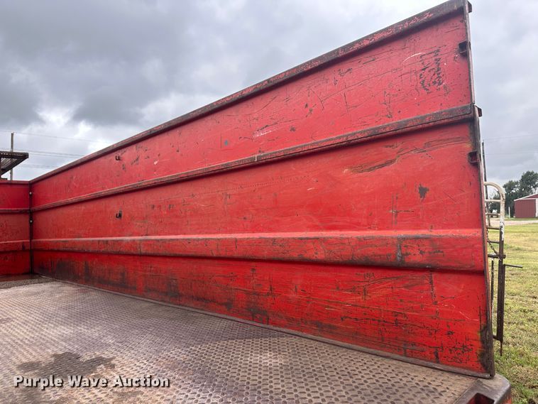 image for item DM2584 1965 International Loadstar 1600  grain truck