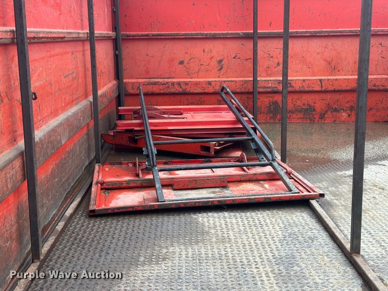 image for item DM2584 1965 International Loadstar 1600  grain truck