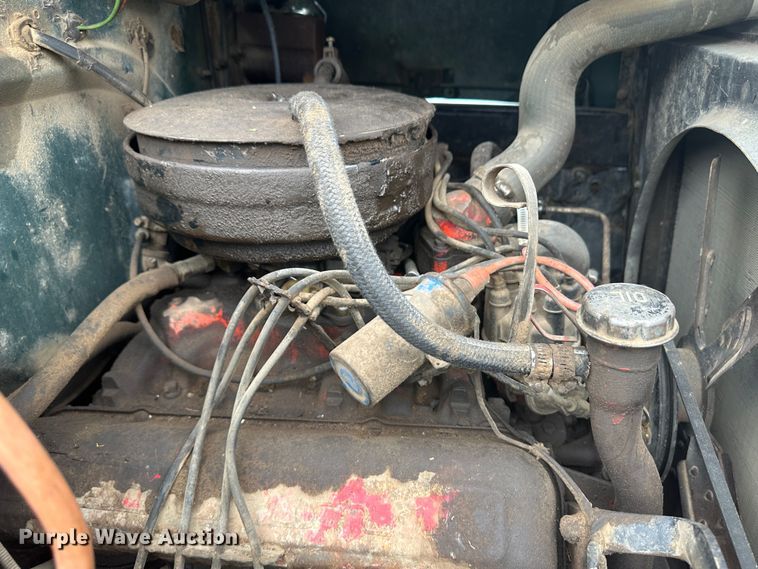 image for item DM2584 1965 International Loadstar 1600  grain truck