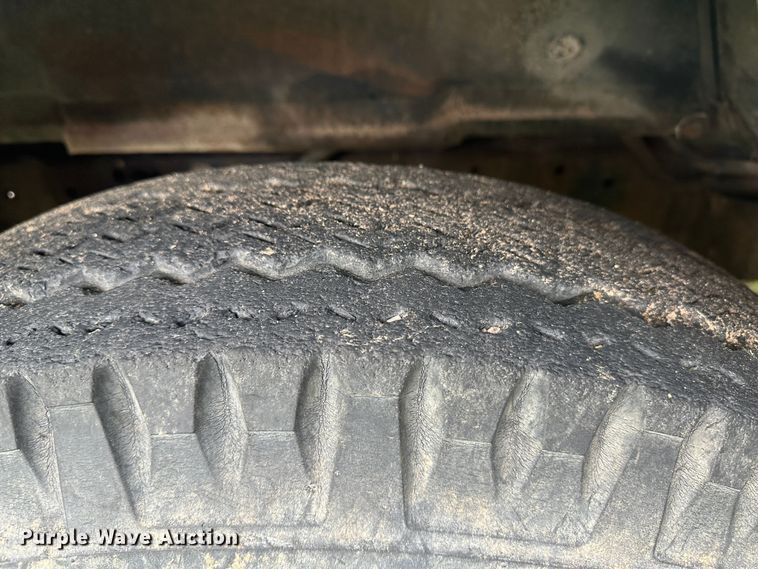 image for item DM2584 1965 International Loadstar 1600  grain truck