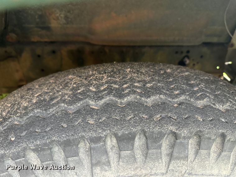 image for item DM2584 1965 International Loadstar 1600  grain truck