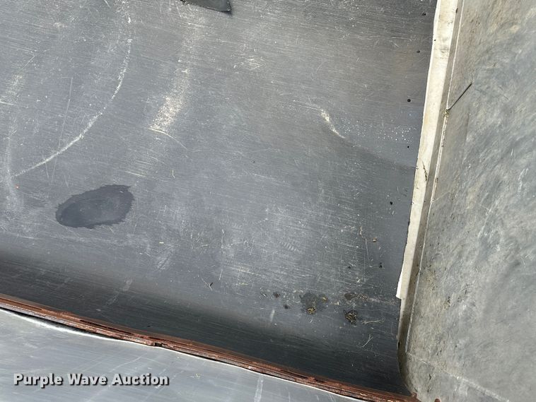 image for item DM2585 1978 Ravens  end dump trailer