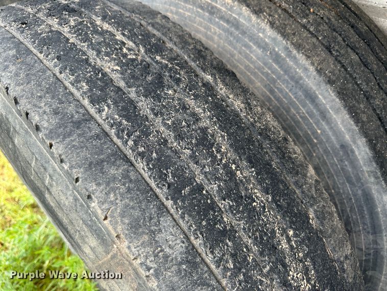 image for item DM2585 1978 Ravens  end dump trailer