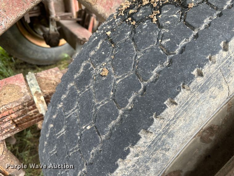 image for item DM2586 1974 Fruehauf  end dump trailer