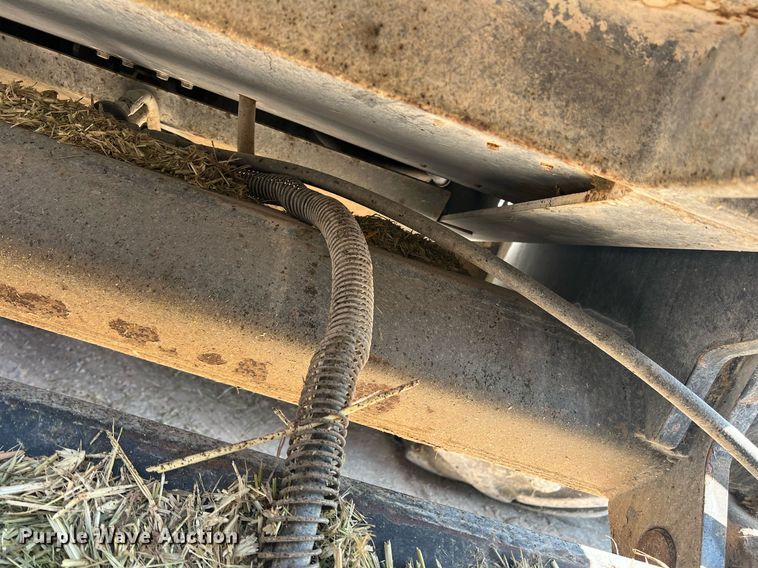 image for item DN3056 2013 Challenger MT965C  4WD tractor