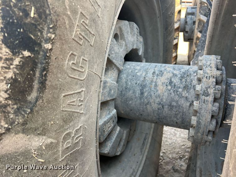 image for item DN3056 2013 Challenger MT965C  4WD tractor