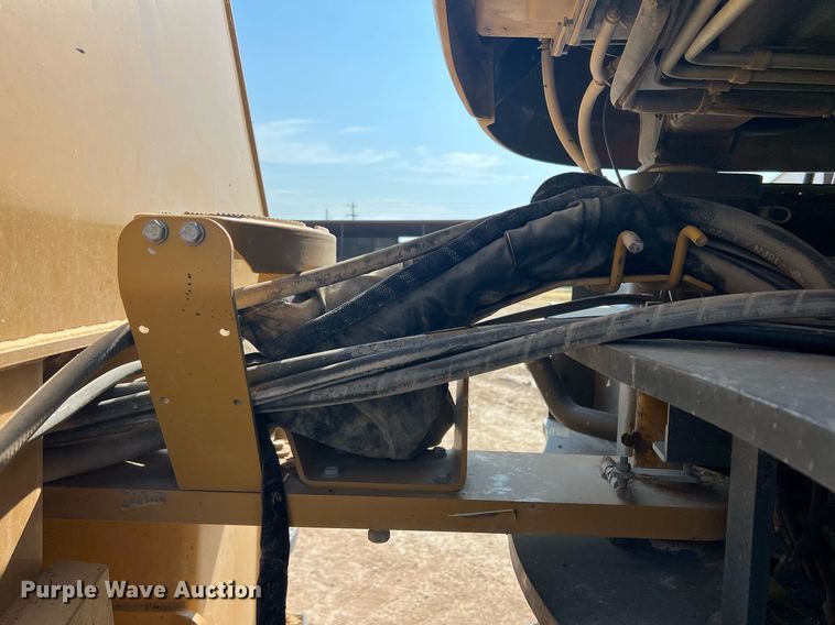 image for item DN3056 2013 Challenger MT965C  4WD tractor