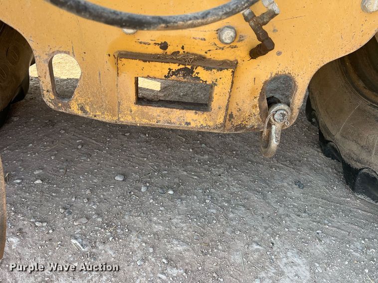 image for item DN3056 2013 Challenger MT965C  4WD tractor