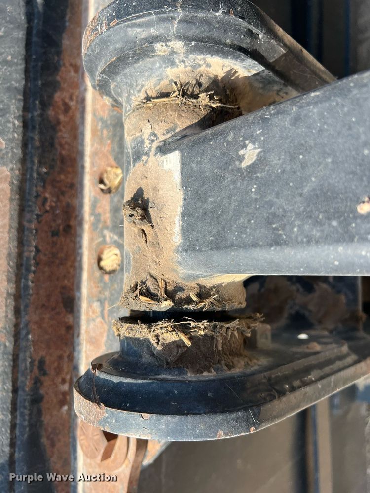 image for item DN3056 2013 Challenger MT965C  4WD tractor