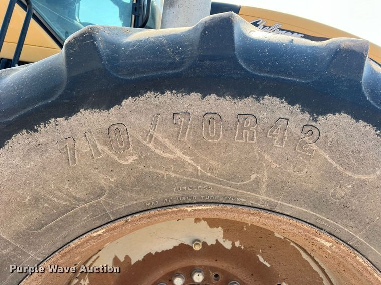 image for item DN3056 2013 Challenger MT965C  4WD tractor