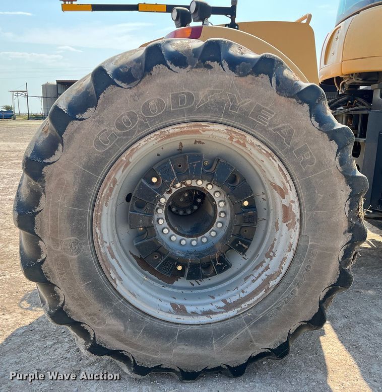 image for item DN3056 2013 Challenger MT965C  4WD tractor