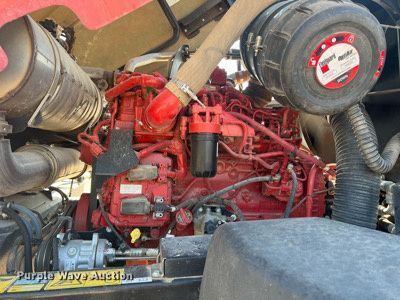 image for item DN3057 2017 MacDon M1240  swather / windrower