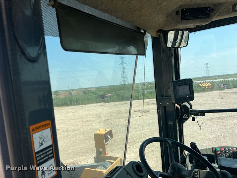 image for item DN3058 2017 John Deere 624K-II  high lift wheel loader