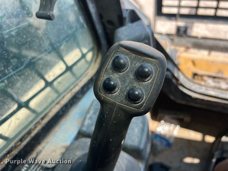 image for item DN3059 2019 John Deere 333G  skid steer loader