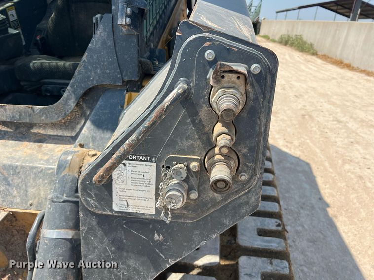 image for item DN3059 2019 John Deere 333G  skid steer loader