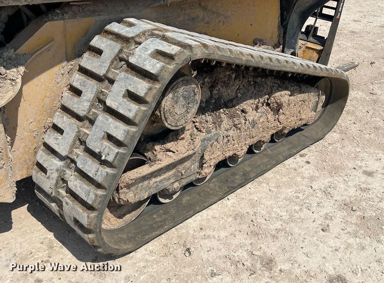 image for item DN3059 2019 John Deere 333G  skid steer loader