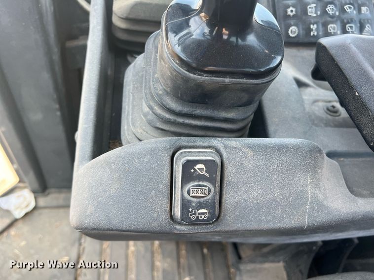 image for item DN3060 2017 John Deere 624K-II  high lift wheel loader