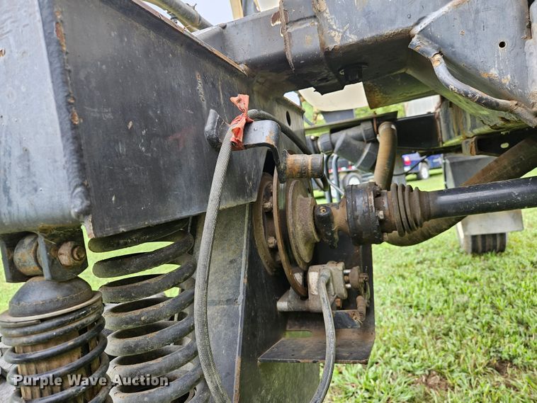 image for item DN8586 SpraCoupe Melroe 220  sprayer