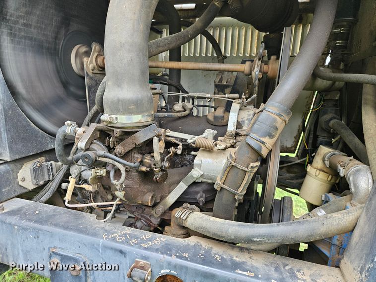 image for item DN8586 SpraCoupe Melroe 220  sprayer