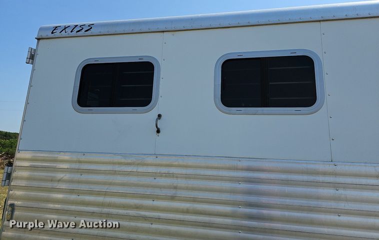 image for item DN8622 2003 Exiss Limited GNHC722T  horse trailer