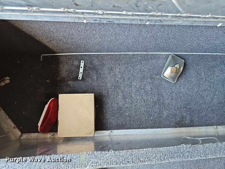 image for item DN8622 2003 Exiss Limited GNHC722T  horse trailer