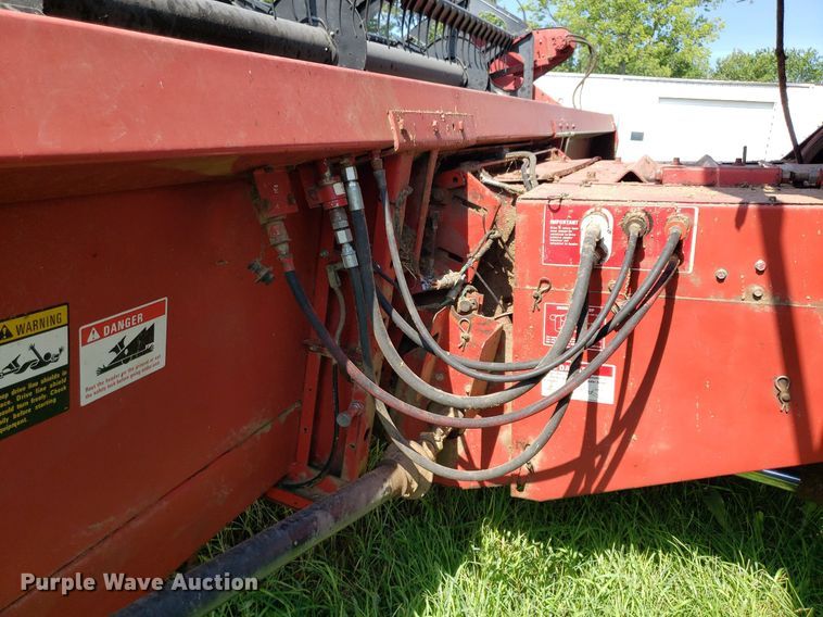 image for item DO2927 1987 Case IH 1660  RWA combine