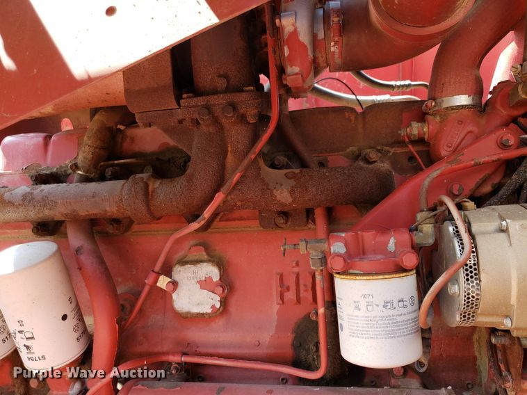 image for item DO2927 1987 Case IH 1660  RWA combine