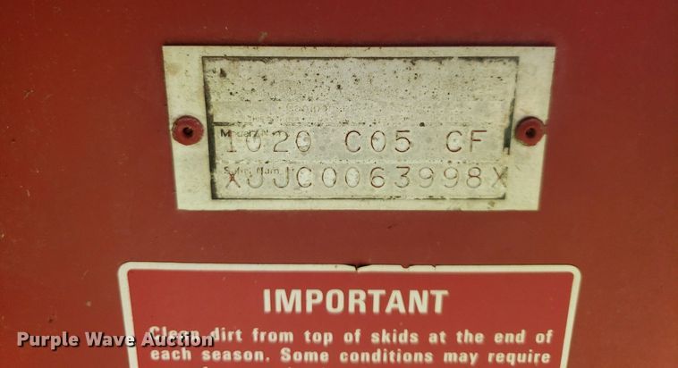 image for item DO2927 1987 Case IH 1660  RWA combine