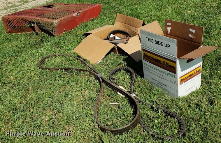 image for item DO2927 1987 Case IH 1660  RWA combine