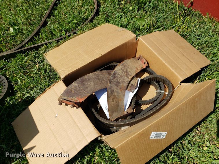 image for item DO2927 1987 Case IH 1660  RWA combine