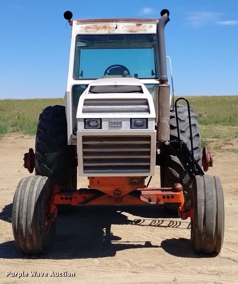 image for item DP3320 1979 Case 2590  tractor