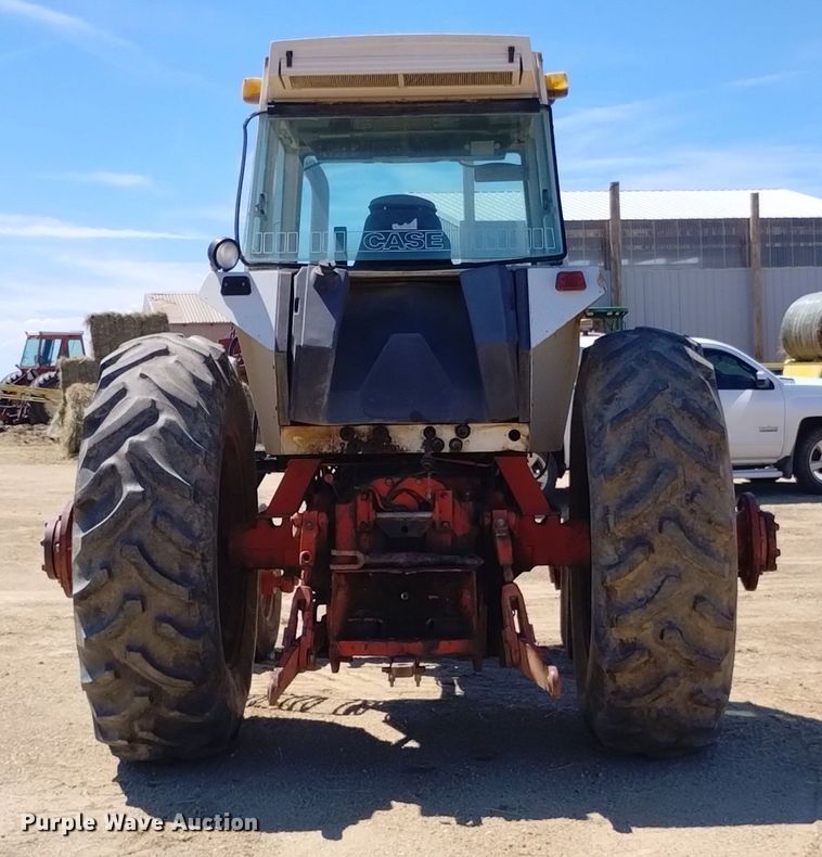 image for item DP3320 1979 Case 2590  tractor