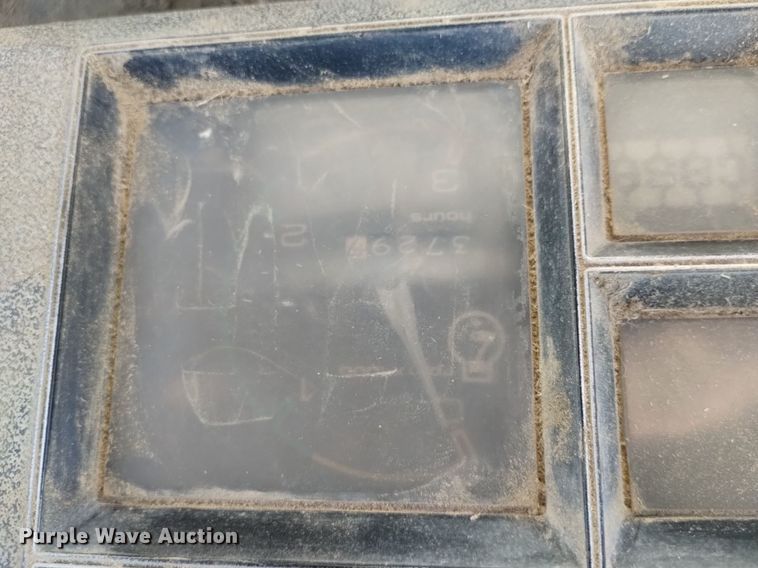 image for item DP3320 1979 Case 2590  tractor