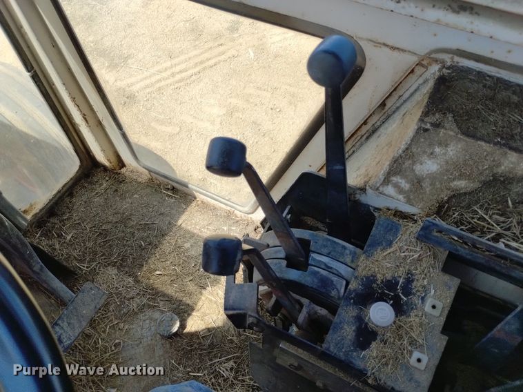 image for item DP3320 1979 Case 2590  tractor