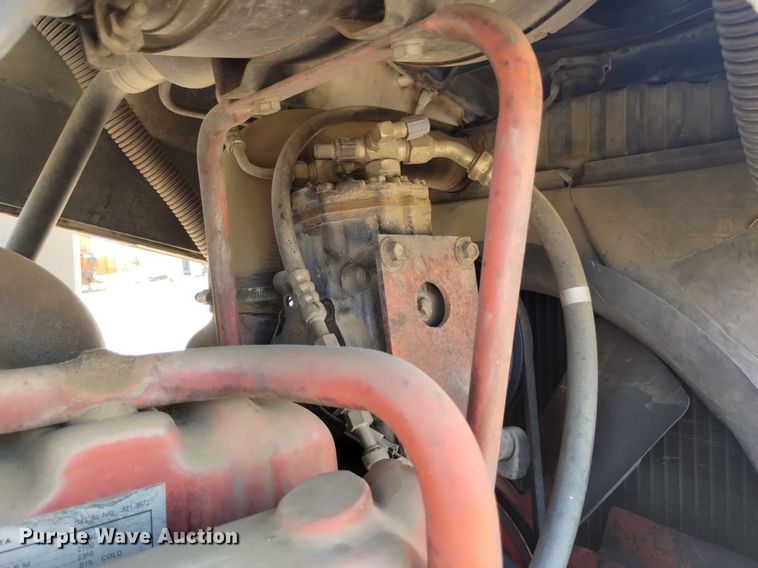 image for item DP3320 1979 Case 2590  tractor