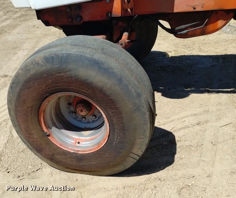 image for item DP3320 1979 Case 2590  tractor