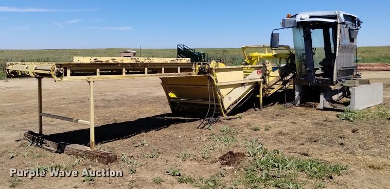 image for item DP3321 T's E-Z Unroller  bale unrolling system