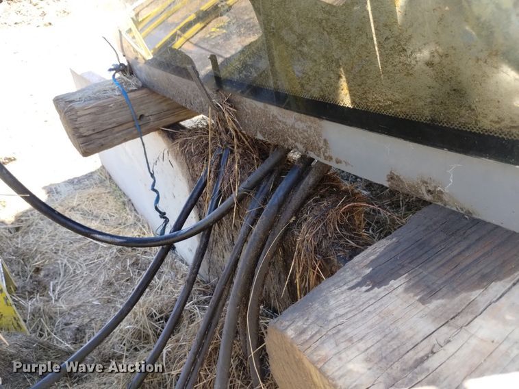 image for item DP3321 T's E-Z Unroller  bale unrolling system