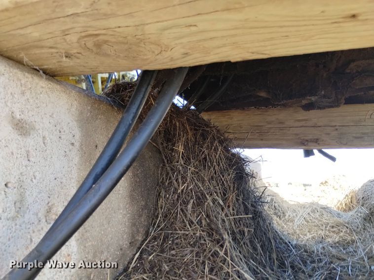 image for item DP3321 T's E-Z Unroller  bale unrolling system