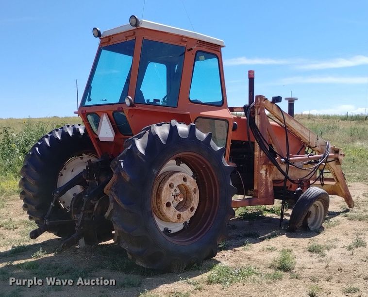 image for item DP3323 1978 Allis Chalmers 7000  tractor