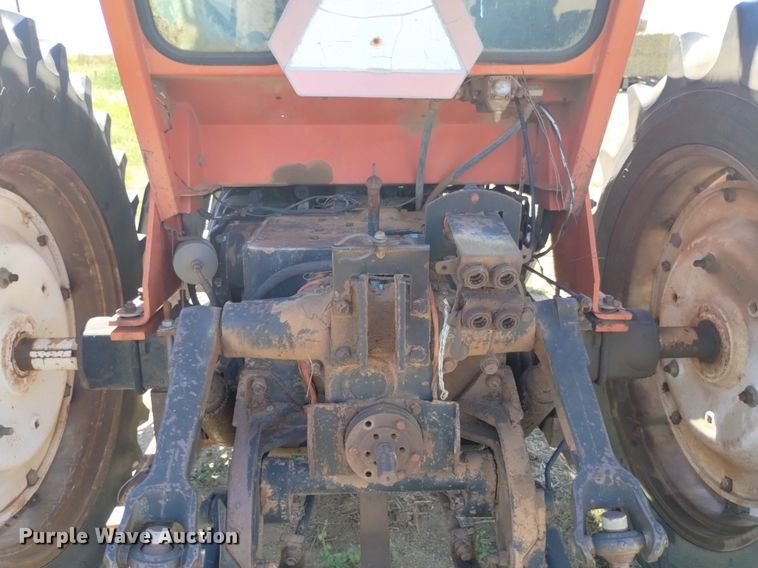 image for item DP3323 1978 Allis Chalmers 7000  tractor