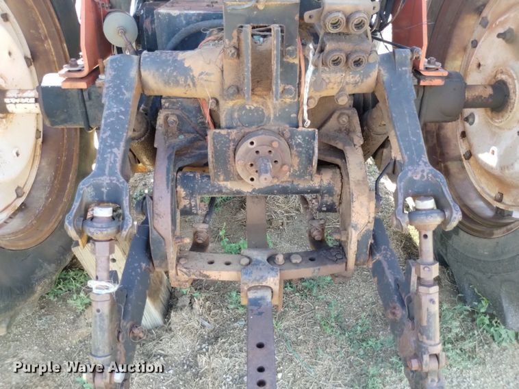 image for item DP3323 1978 Allis Chalmers 7000  tractor