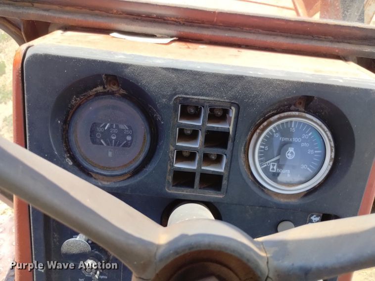 image for item DP3323 1978 Allis Chalmers 7000  tractor